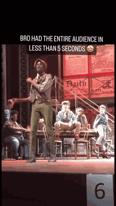 Bro Had Entire Audience In Less Than 5 Seconds GIF