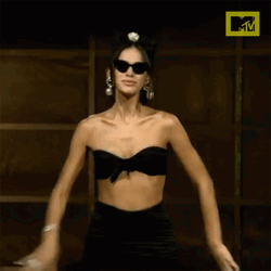 Bruna Marquezine Taking A Bow GIF