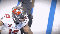 Bucs Mike Evans In Slow Motion GIF