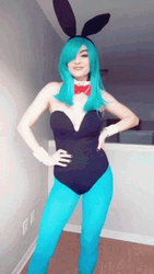 Bulma Dragon Ball Cosplay GIF