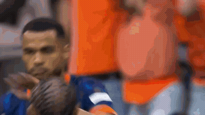 Button Saying I Stand With Victims Of Domestic Abuse GIF