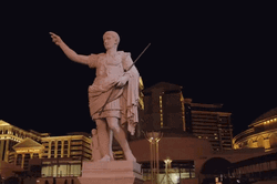 Caesars Palace Statue Las Vegas GIF
