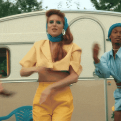 Camper Merel Balde Dancing GIF