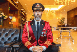 Captain Obvious Shake Head No GIF