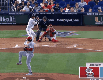 Cardinals And Mariners Baseball Game GIF