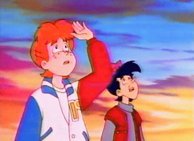 Personajes de caricatura mirando al cielo GIF