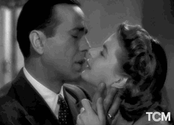 Casablanca Romantic Kiss