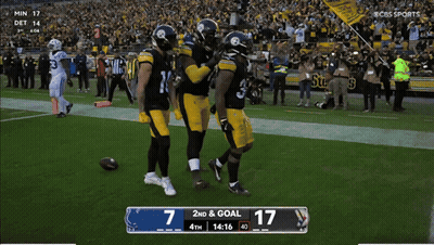 CBS Sports Football Game 17 To 7 GIF