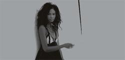 Chanel Iman Peace Sign GIF
