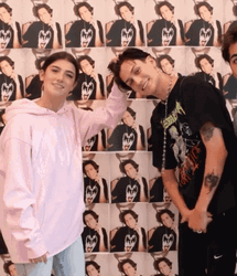 Charlie D'Amelio Pull Hair Pose GIF