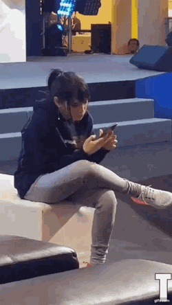 Cherprangbnk48 Texting GIF