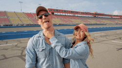Choking Auto Club 400 GIF