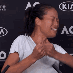 Choking Myself Hsieh Su-Wei GIF