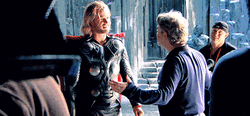 Chris Hemsworth Mark Ruffalo Conversation GIF