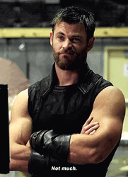 Chris Hemsworth Sexy Biceps GIF