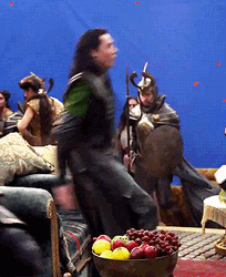 Chris Hemsworth Thor Mad GIF