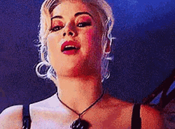 Chucky Tiffany Jennifer Tilly GIF