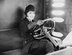 Clara Bow Driving GIF