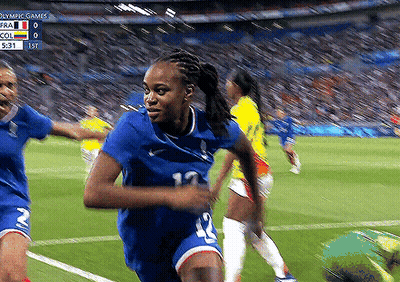 Close-Up Mouth Saying Grand Rising GIF