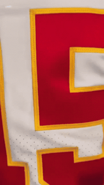 Close Up Of Jersey Number 5 GIF