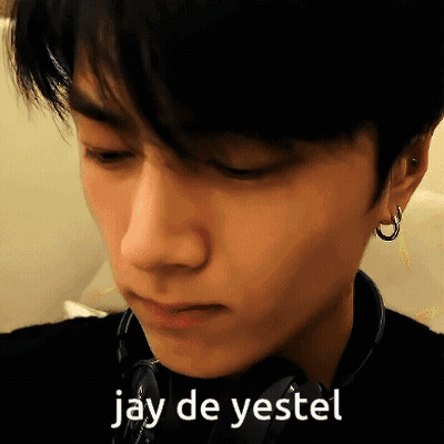 Close Up Of Man Saying Jay De Yestel GIF