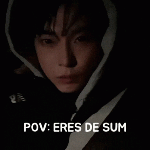 Close Up Of Persons Face With Pov Eres De Sum GIF