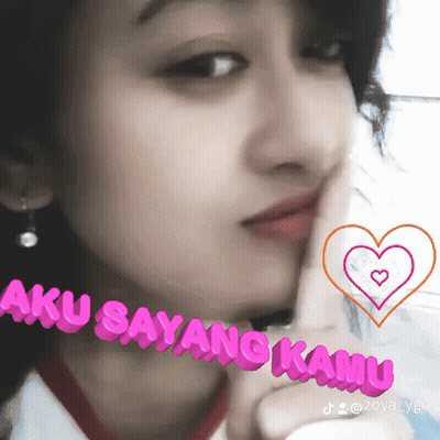Close Up Woman Face Aku Sayang Kamu GIF