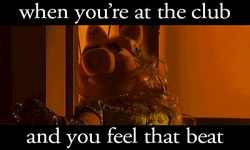 Clubbing Muppet Miss Piggy GIF