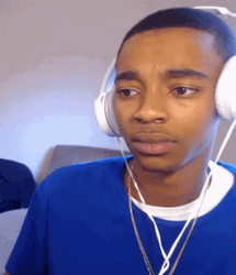 Clutching Pearls Fight Shocked GIF