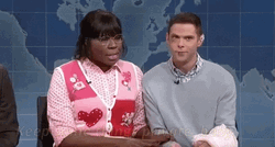 Comedic Couple Newscasting SNL Leslie Jones GIF