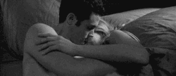 Couple Cuddle Gossip Girl  GIF