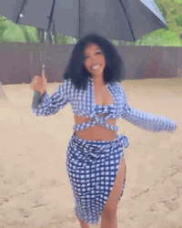 Curvaceous Sza Sexy Dancing GIF