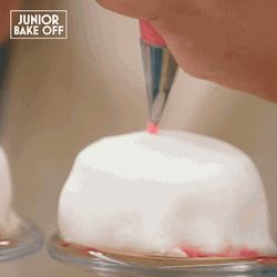 Cute Cup Cake Fondant Icing Swirl GIF