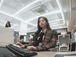Cute Twice Dahyun Typing Fast GIF
