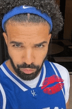 Cutie Drake Bazouz GIF