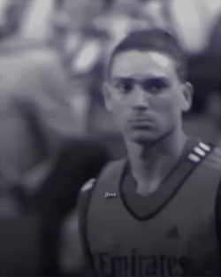 Darwin Núñez Montage GIF