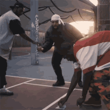 Dice Game Play Aissa Aslani Make U Sweat Song GIF