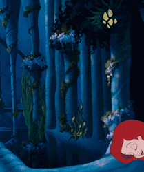 Disney Princess Ariel Swimming Under The Sea