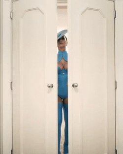 Diva Shows How To Enter The Door GIF