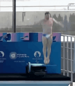 Diver Slip During Olympics GIF