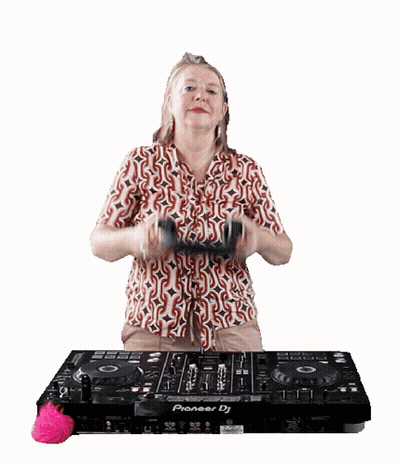 Djjemoeder Esther GIF