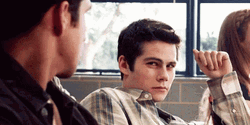 Dylan O'brien Stiles Thumbs-up