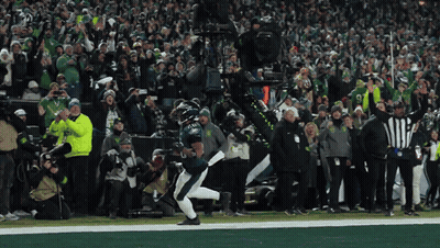 Eagles Vs Lakers Football On SNF GIF