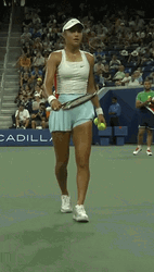Emma Raducanu Tennis Ball Dribbling