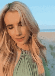 Emma Roberts Cute Smile GIF