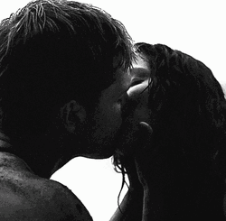 Enamorados Amor Black Scene GIF