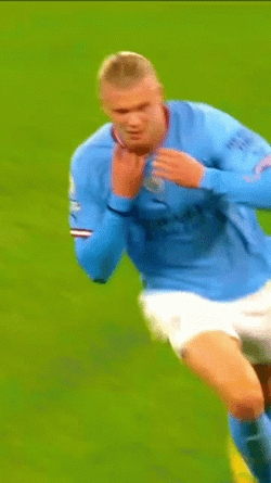 Erling Haaland Change Costume GIF