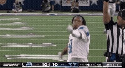 ESPN Football Game Score 10 To 5 GIF