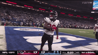 ESPN Football Game Score 17 To 17 GIF