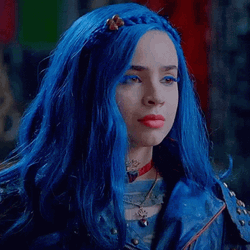 Evie Descendants 2 Disney Sofia Carson GIF
